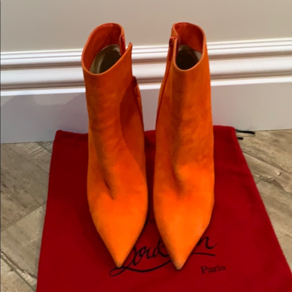 Orange ankle bootie NWOT or box